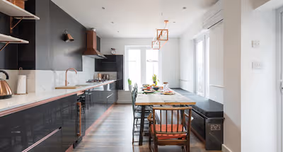 Fully equipped kitchen at 17 Courcy Rd N80QH