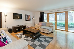 Forbes St Apartment Temple Bar Dublin