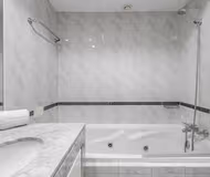 Green Stone Apartment