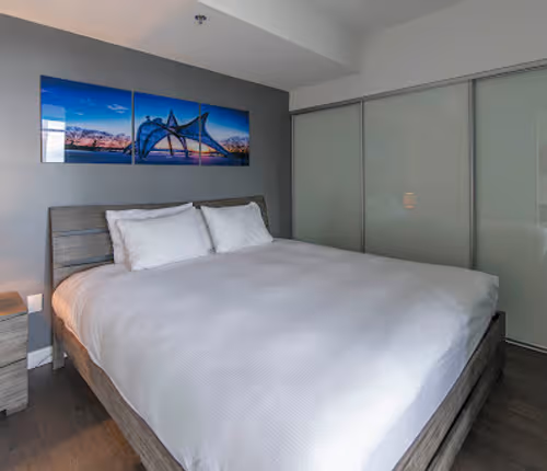 Slater Street Apartment