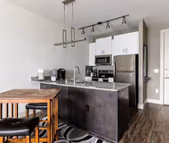 Windrose Ave Serviced Apartment