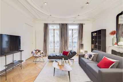 PRESTIGE OF PARIS 8TH NEXT TO CHAMPS ELYSEES