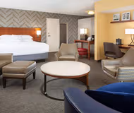 Beach Street Apartment