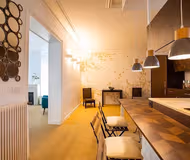 French Elegance on Ave Bourdonnais - Eiffel