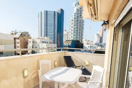 2 Bedroom Duplex on Ben Yehuda Street