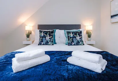 Fresh Purpose Built 2 Bedroom Apartment in Chester