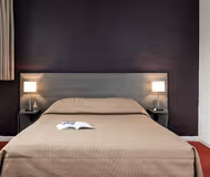 Superior bedroom in Paris Villette Serviced Apartment, Montmartre