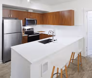 10th Street Serviced Apartment