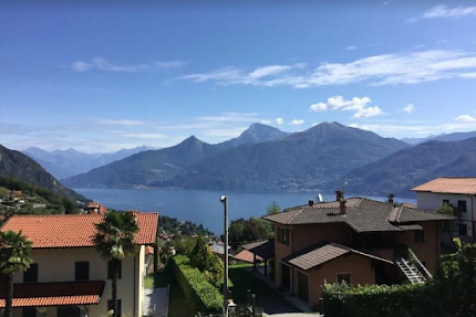 Lap up Some Menaggio fun and Lake Como Relaxation in This Luxury Family Villa!