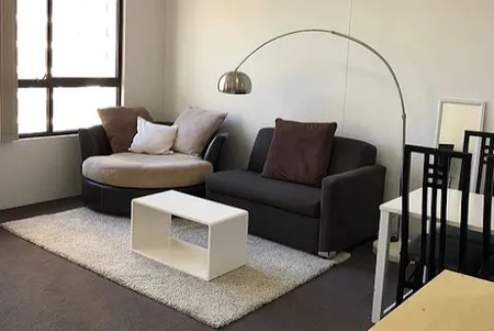Liverpool Street Apartments