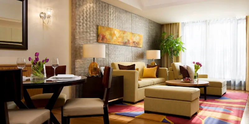Xinglong Park Serviced Apartments