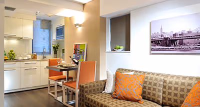 Des Voeux Serviced Apartments, Sheung Wan