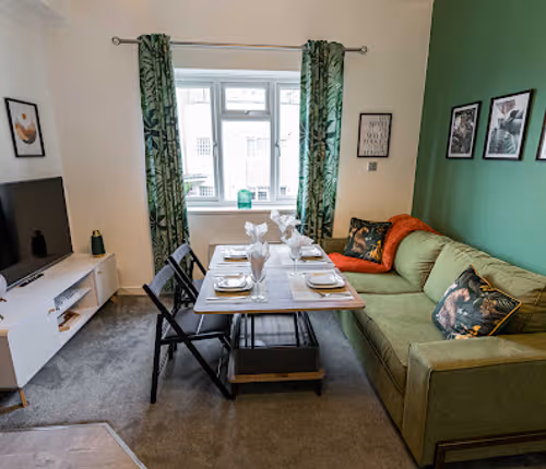 (LOR5) Lorne Park Landings 2S