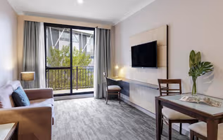 Oaks Sydney North Ryde Suites