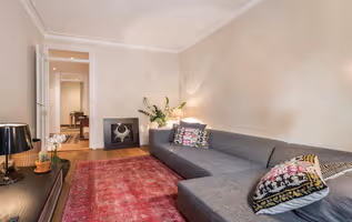 Eaux-Vives Serviced Apartment