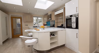 Central Windsor Stunning 4 Bedroom Spacious House