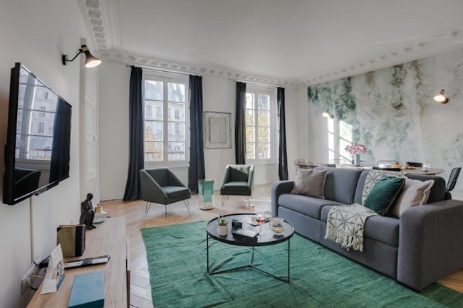 200M2 PARISIAN CHARM OUTLINED WITH LUXURY