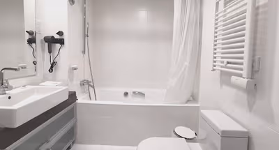 Jinghua South Street Serviced Apartments