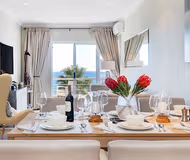 Premium Self Catering 2BR Apartment in Camps Bay