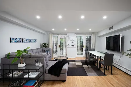 East 50th Street Apartment