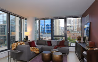 W Superior Street Serviced Apartment