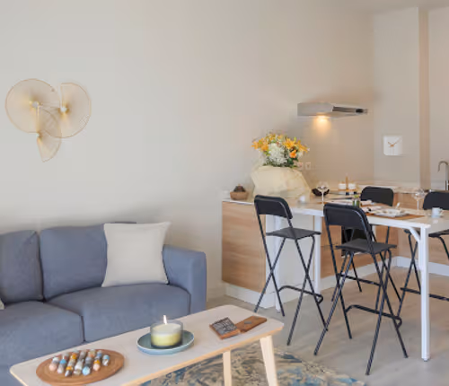 Reduit Road Serviced Apartment