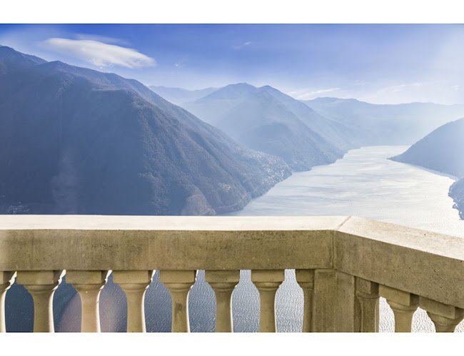 THE ITALIAN FAIRY TALE ON THE SHORES OF LAKE COMO- A MAGICAL 1300M2 HOME