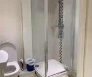 Bathroom at Hatter Suite