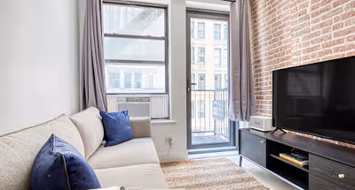 West 24th Street-617