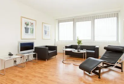 Buroma Serviced Apartment, Charlottenburg