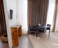 Otto Braun Mini Terrace Serviced Apartment, Mitte