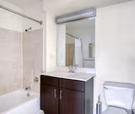 Washington Blvd Apartment