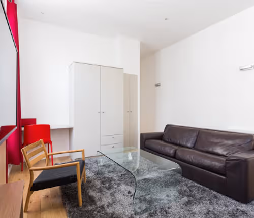 Lincoln Serviced Apartment
