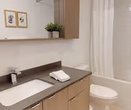 Bronte Road Service Apartment