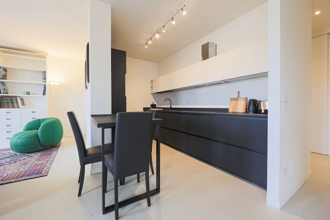 A LUXURY RESIDENCE JUST OFF PONTE VECHHIO