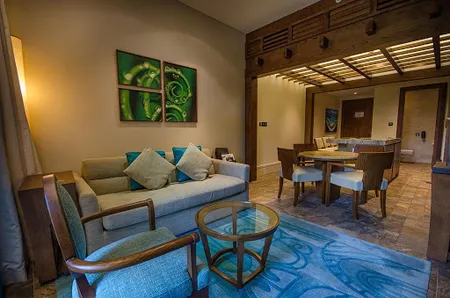 Crescent Road Serviced Apartments, Palm Jumeirah
