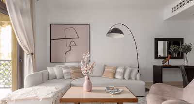 Elegant Serviced Apartment in Burj khalifa Blvd