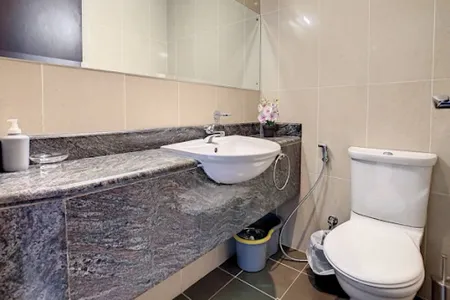 Wonderful Lakeshore Tower 1 Apartment