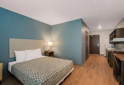 Bellflower - Los Angeles Apartment