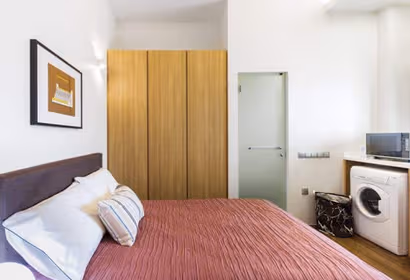 Outram Park Studio Apartment