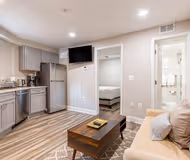133 7th Street SE Unit 1