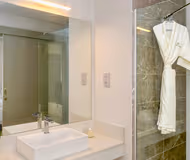 Reduit Road Serviced Apartment