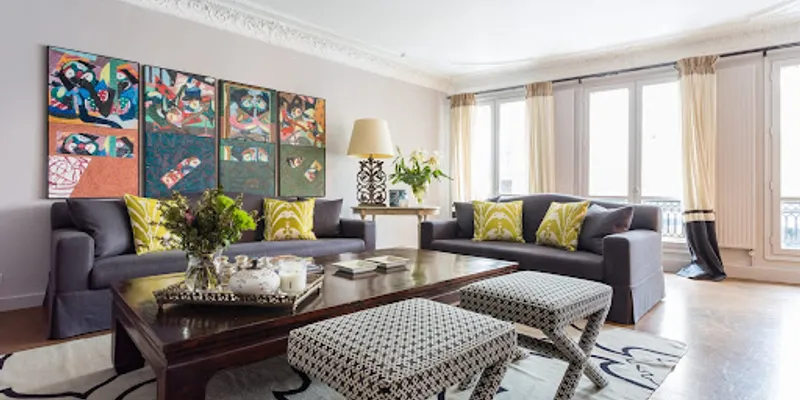 150M2 DESIGNER FLAT ON RUE DU FAUBOURG HONORE