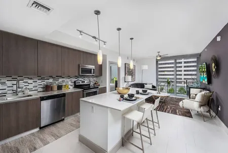 SE 2nd Ave Apartment 1