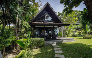 Villa Yang in Kamala