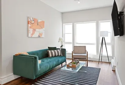7th Street NE Apartment