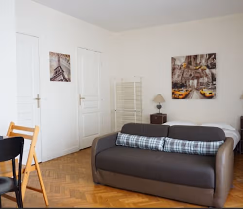 STEPS TO CHAMPS DE MARS