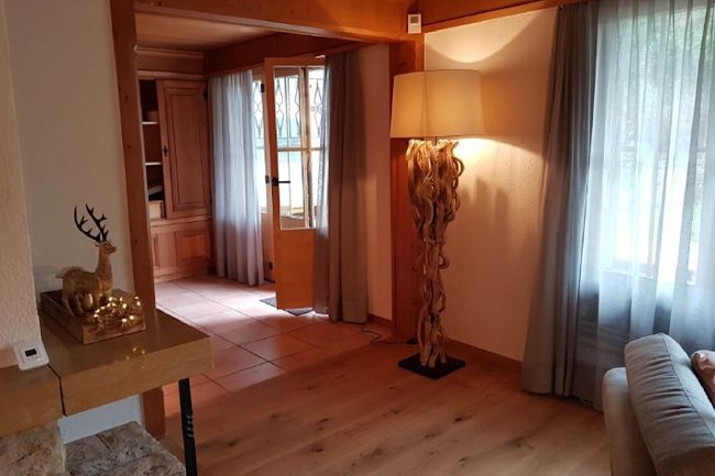 A Private Chalet With Views Over the Eggli and the Oldenhorn