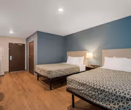 Bellflower - Los Angeles Apartment