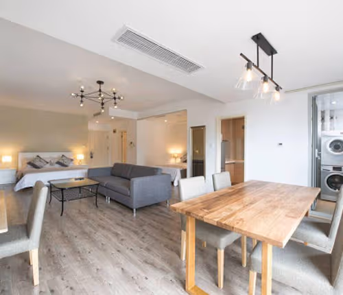 Xinzha Road Serviced Apartments